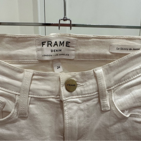 FRAME “Le Skinny de Jeanne” Distressed White Jeans - size 24 - Picture 7 of 8